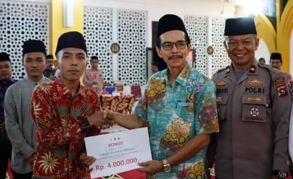 Kecamatan Koto Salak Mendominasi Juara, Penutupan MTQ Ramadhan ke-22 Tingkat Kabupaten Sukses Digelar