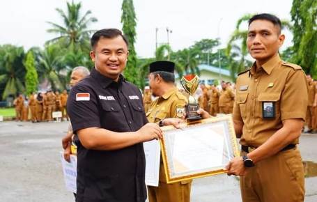 Pemkab Dharmasraya Terus Perbaiki dan Tingkatkan Kualitas Pelayanan Pada Masyarakat
