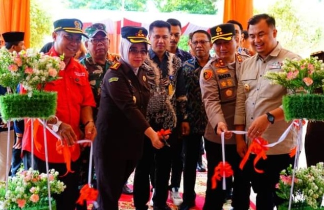 Pelayanan Publik Kab. Dharmasraya Resmi Diluncurkan Sutan Riska