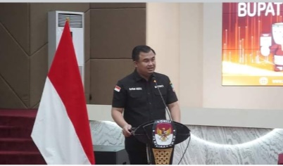 Sutan Riska Buka Sosialisasi Tahapan Pencalonan Bupati Dan Wabup 2024